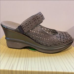 Jambu Orion Sport Wedges Charcoal Grey